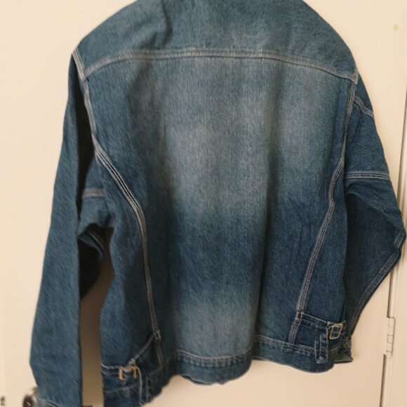 Guess vintage denim jacket size XL, 100% cotton.Perfect condition. - Picture 9 of 9